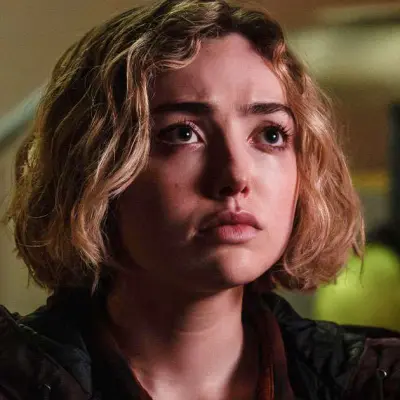 Peyton List - School Spirits